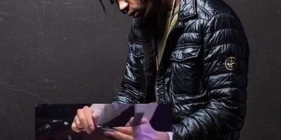 Imagem do grupo de WhatsApp grupo de figurinhas ✌🏽😙