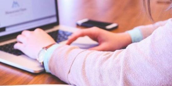 Imagem do grupo de WhatsApp Trabalhando pela internet