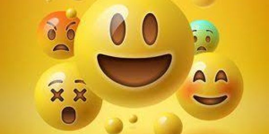 Imagem do grupo de WhatsApp Figurinhas 🧨