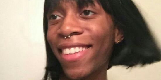 Imagem do grupo de WhatsApp °••°《《FIGURINHAS》》°••°