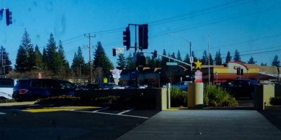 Imagem do grupo de WhatsApp Internacional Education