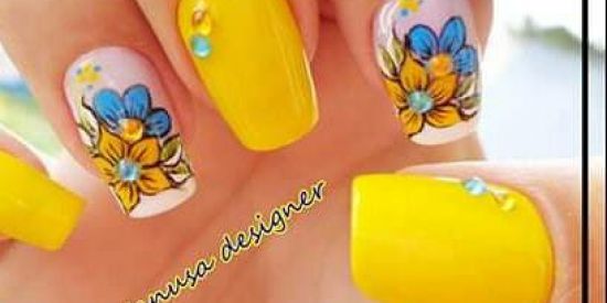 Imagem do grupo de WhatsApp designe de unhas e maquiagem profissional