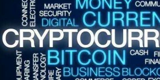 Imagem do grupo de WhatsApp Cryptocoins on smartphone