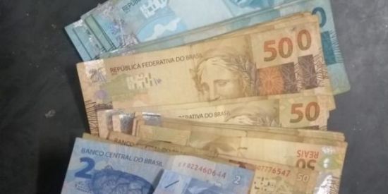 Imagem do grupo de WhatsApp Ganhando dinheiro 💵