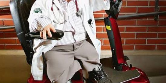 Imagem do grupo de WhatsApp Cadeiras SInisTRaS 7.0 😎👌