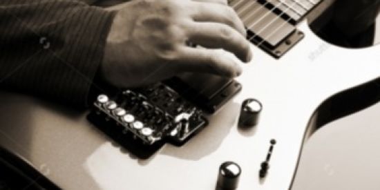 Imagem do grupo de WhatsApp cursos de guitarra