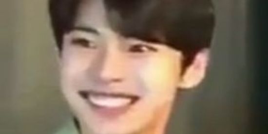 Imagem do grupo de WhatsApp Para Qualquer Kpopper 🖤💜