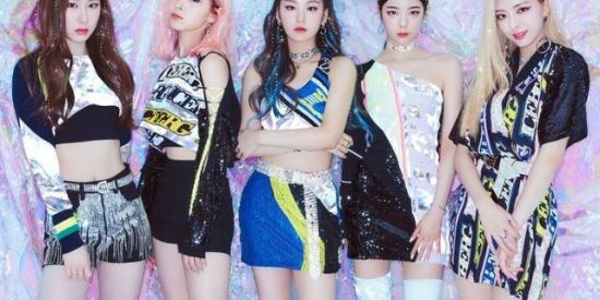 Imagem do grupo de WhatsApp ITZY BR 💙