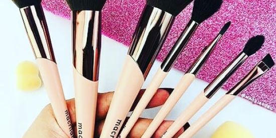 Imagem do grupo de WhatsApp Um método muito simples com maquiagem