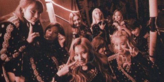 Imagem do grupo de WhatsApp D u a s  V e z e s-T W C