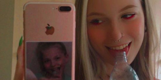 Imagem do grupo de WhatsApp Figurinhas e memes 🌚