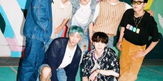 Imagem do grupo de WhatsApp KPOP FOREVER❤️💜