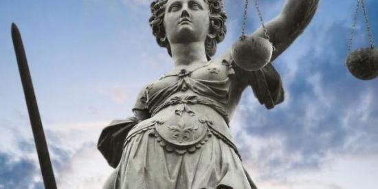 Imagem do grupo de WhatsApp Estudando Direito⚖️