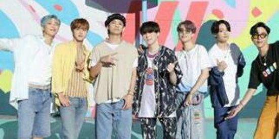 Imagem do grupo de WhatsApp 🇰🇷ᏦᎮᎧᎮ🇰🇷