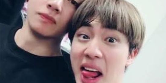 Imagem do grupo de WhatsApp ARMYFLIX