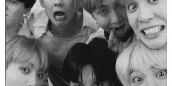 Imagem do grupo de WhatsApp Bangtan forever💜