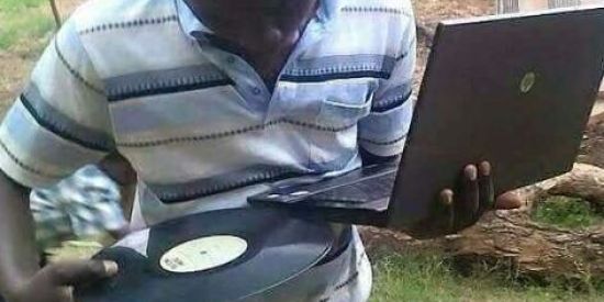 Imagem do grupo de WhatsApp 👽Shitpost👽