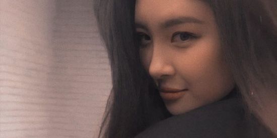 Imagem do grupo de WhatsApp 𖥻 redshower𓂃🌷