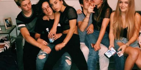 Imagem do grupo de WhatsApp Ganhe seguidores e amgs💜✊🏻