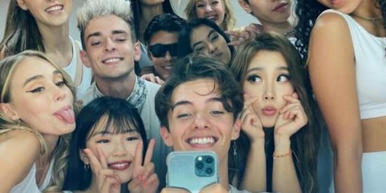 Imagem do grupo de WhatsApp Meninas n.u