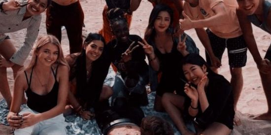 Imagem do grupo de WhatsApp Mansão dos N.U