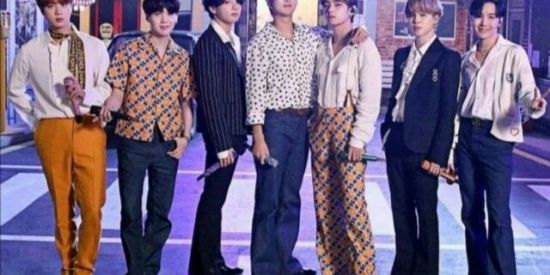 Imagem do grupo de WhatsApp —BTS REDUBLAGEM~♡♡