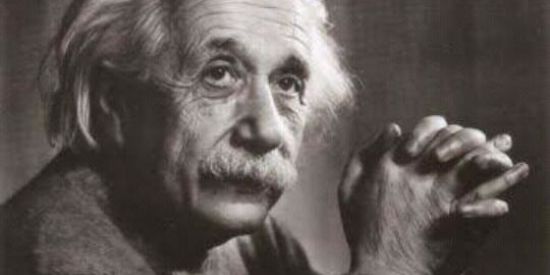 Imagem do grupo de WhatsApp Central da Zorra 🎬