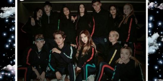 Imagem do grupo de WhatsApp ✨N.U- Vidas Adolescentes✨