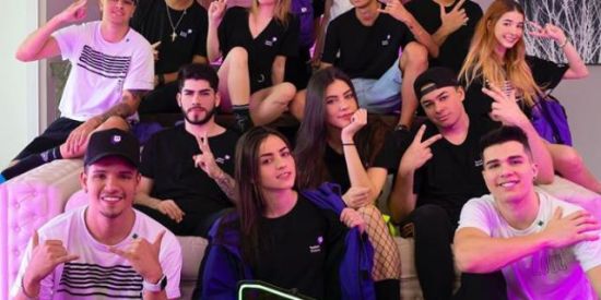 Imagem do grupo de WhatsApp Loud_ilove💗