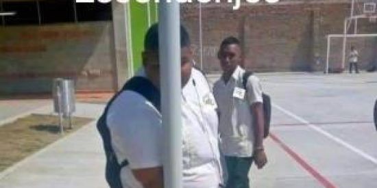 Imagem do grupo de WhatsApp SHITPOST