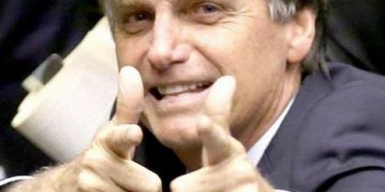 Imagem do grupo de WhatsApp Communashitpost 🇺🇸🇧🇷🤝