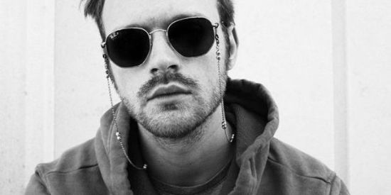 Imagem do grupo de WhatsApp Finneas O'connell