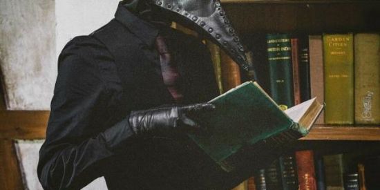 Imagem do grupo de WhatsApp 🇪🇬ŞĦΔĐØŴ_GØĐŞ-[2̲̲̅̅]X🇪🇬