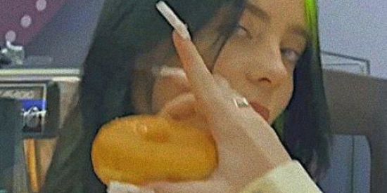 Imagem do grupo de WhatsApp Billie Eilish🥑