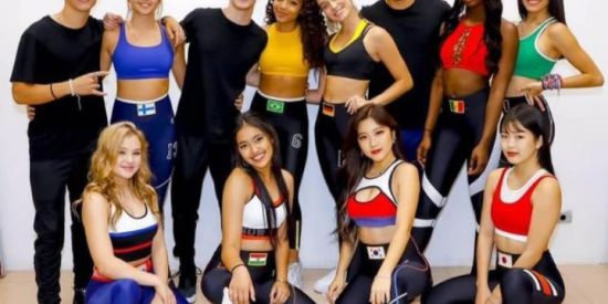 Imagem do grupo de WhatsApp NOW  UNITED🌈:grupo pra atua