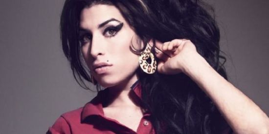 Imagem do grupo de WhatsApp AMY WINEHOUSE✨