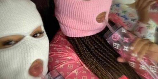 Imagem do grupo de WhatsApp 🎈 ⃟ ⃟  TR❍PΔ 2ΘΚ  ⃟ ⃟🌹