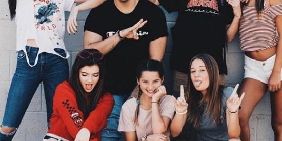 Imagem do grupo de WhatsApp ✨Amigos adultos✨