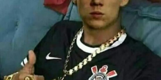 Imagem do grupo de WhatsApp Figurinhas e Shitposts😎👌🏼