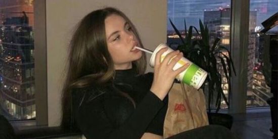 Imagem do grupo de WhatsApp Figurinhas 🍫🍪