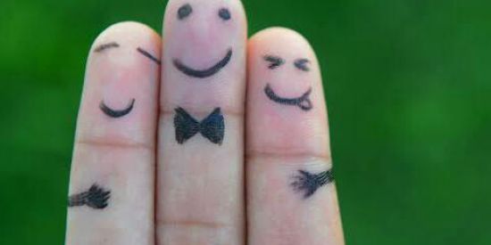 Imagem do grupo de WhatsApp 🌹ঔৣ͜͡Red⃟⃟⃟⃟⃟⃟ঔৣ͜͡Red⃟⃟⃟🌹