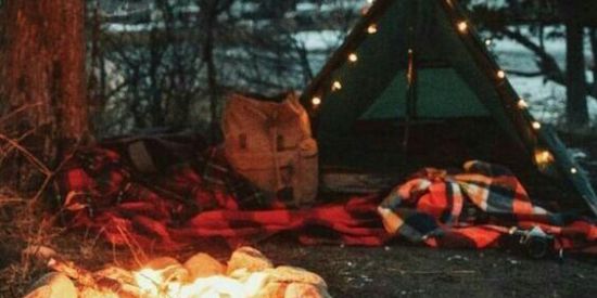 Imagem do grupo de WhatsApp Acampamento de ferias