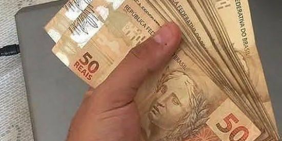 Imagem do grupo de WhatsApp DINHEIRO EM CASA🤑💸💸