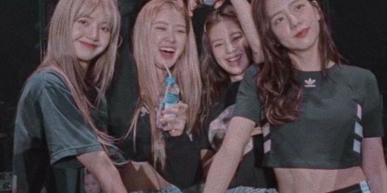 Imagem do grupo de WhatsApp Blinks