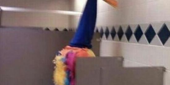 Imagem do grupo de WhatsApp Pra q nome?