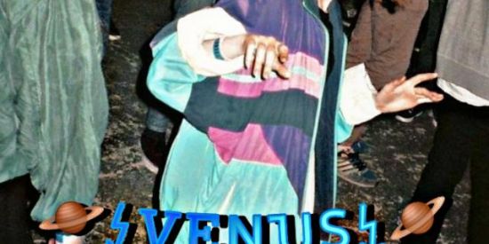 Imagem do grupo de WhatsApp 🪐↯ᏙᎬΝႮՏ↯🪐