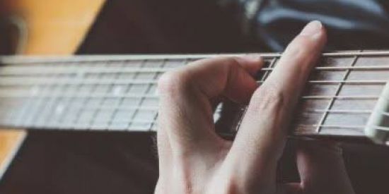 Imagem do grupo de WhatsApp APAIXONADOS POR VIOLÃO🎸❤️