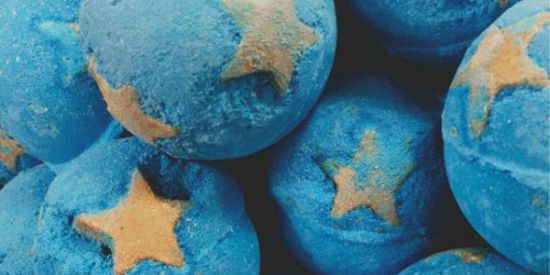 Imagem do grupo de WhatsApp Desenhistas e Escritores🪐