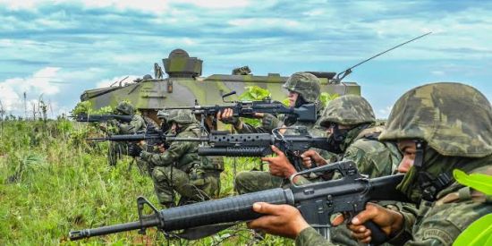 Imagem do grupo de WhatsApp Estudantes fuzileiros