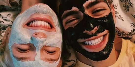 Imagem do grupo de WhatsApp 𝚗𝚊𝚖𝚘𝚛𝚘 𝚘𝚞 𝚊𝚖𝚒𝚣𝚊𝚍𝚎?